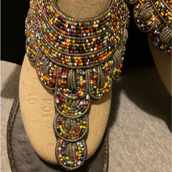 🆕SIZE 10 AFRICAN HANDMADE BROWN LEATHER COLORFUL BEADED THONG SANDALS - Picture 9 of 16